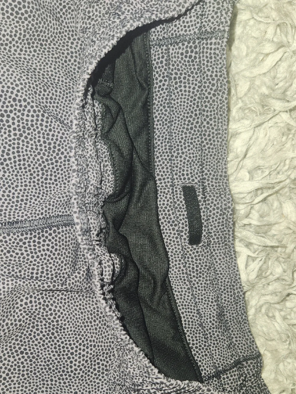 Lululemon Hotty Hot Short II (2.5